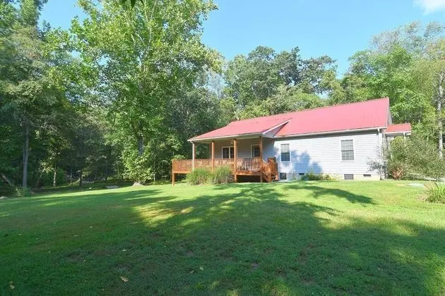 Ev, Birden Çok Yatak (Summerfield Cottage at Sleepy Creek)