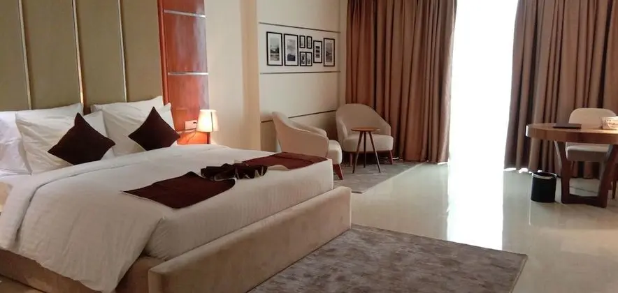 Executive Oda, 1 Büyük (Queen) Boy Yatak, Sigara İçilmez, Şehir Manzaralı