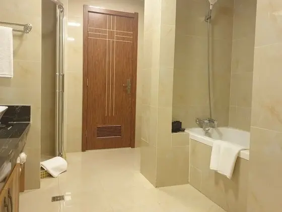 Executive Oda, 1 Büyük (Queen) Boy Yatak, Sigara İçilmez, Şehir Manzaralı