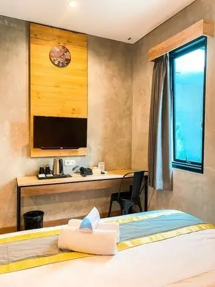 Deluxe Tek Büyük Yataklı Oda