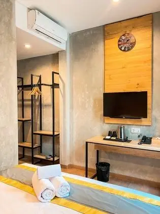 Deluxe Tek Büyük Yataklı Oda