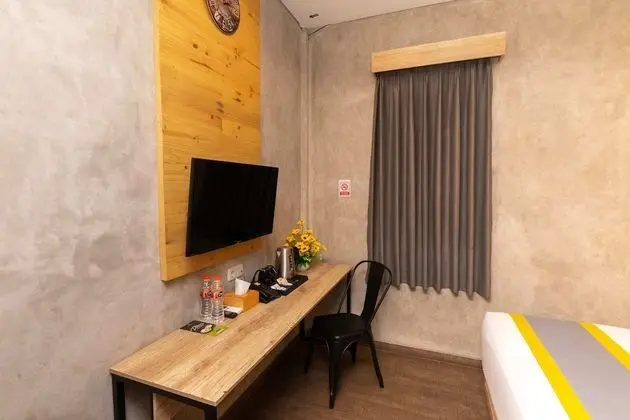 Deluxe Tek Büyük Yataklı Oda