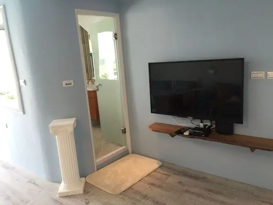 Deluxe Tek Büyük Yataklı Oda, Balkon, Deniz Manzaralı