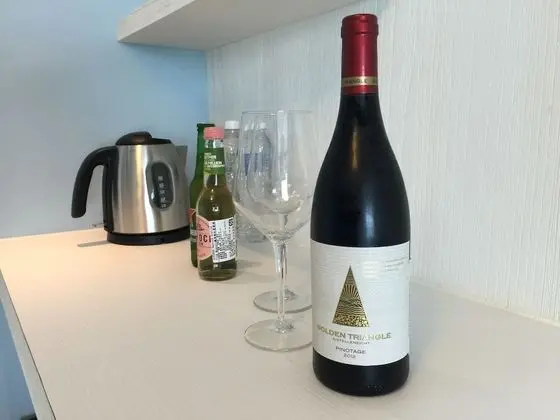 Deluxe Tek Büyük Yataklı Oda, Balkon, Deniz Manzaralı