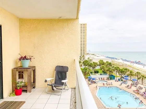 Ev