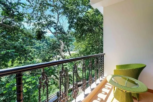 Süit, Balkon