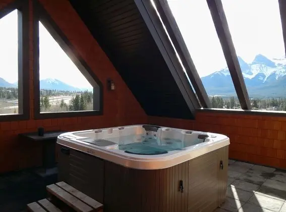 Premium Çatı Katı Süiti (Penthouse), 3 Yatak Odası, Sıcak Su Havuzu