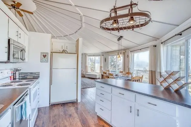 Ev, Birden Çok Yatak (Summit House)