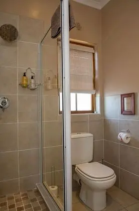 Stüdyo, Bahçe Manzaralı, Bahçeli