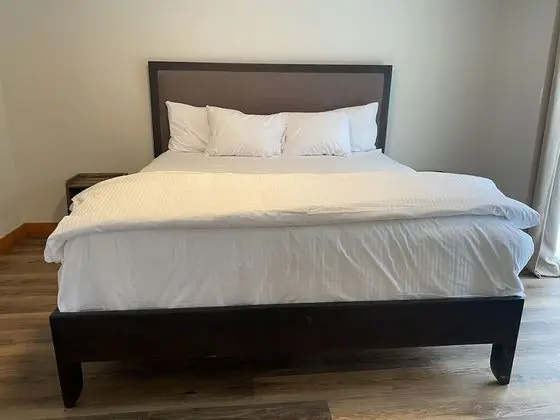 Kır Evi, Birden Çok Yatak Odası, Mutfak (Linen & Towels Not Included)