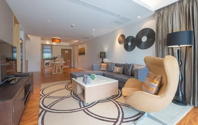 Garden Suite One Bedroom Residence - Free Suvarnabhumi Airport Transfer
