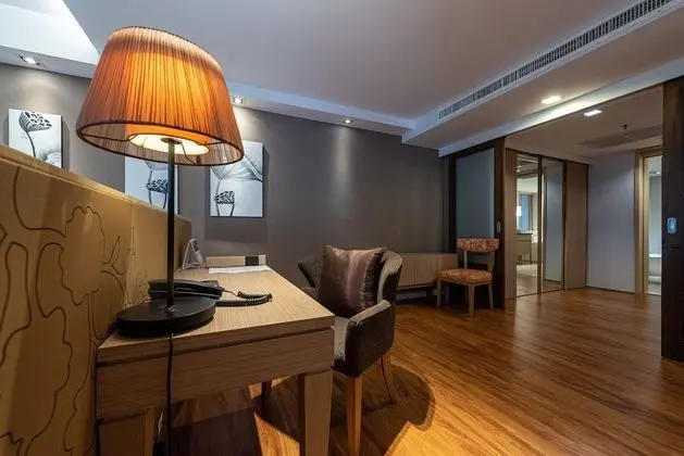 Garden Suite One Bedroom Residence - Free Suvarnabhumi Airport Transfer