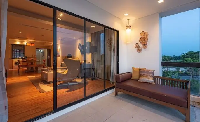 One Bedroom Residence - Free Suvarnabhumi Airport Transfer