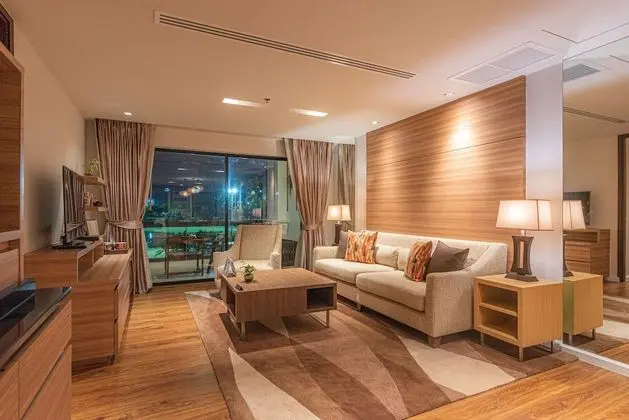 Two Bedroom Residence - Free Suvarnabhumi Airport Transfer