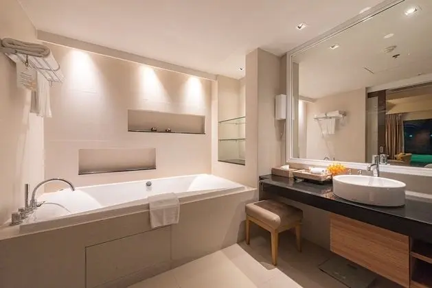 Two Bedroom Residence - Free Suvarnabhumi Airport Transfer