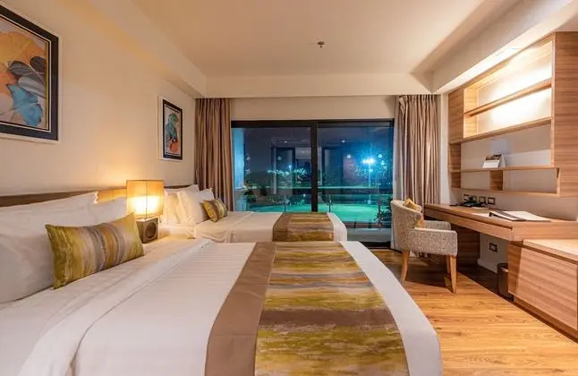 Two Bedroom Residence - Free Suvarnabhumi Airport Transfer
