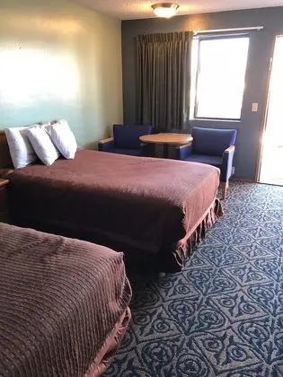 Deluxe Oda, 2 Çift Kişilik Yatak, Sigara İçilmez, Buzdolabı ve Mikrodalga