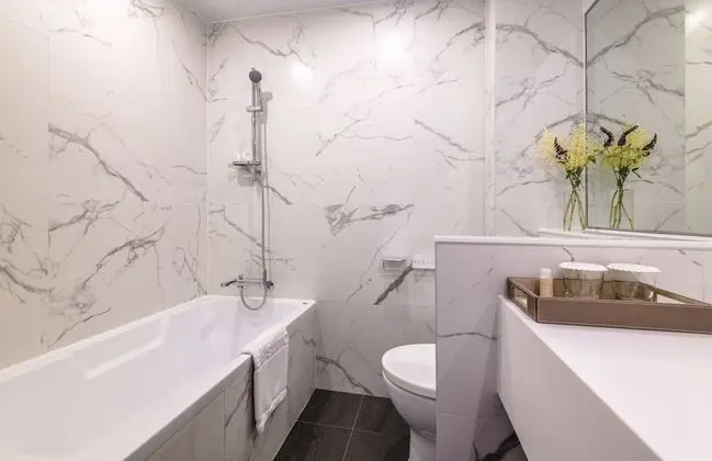 Deluxe Tek Büyük Yataklı Oda, Deniz Manzaralı, Ek Bina (Annex)