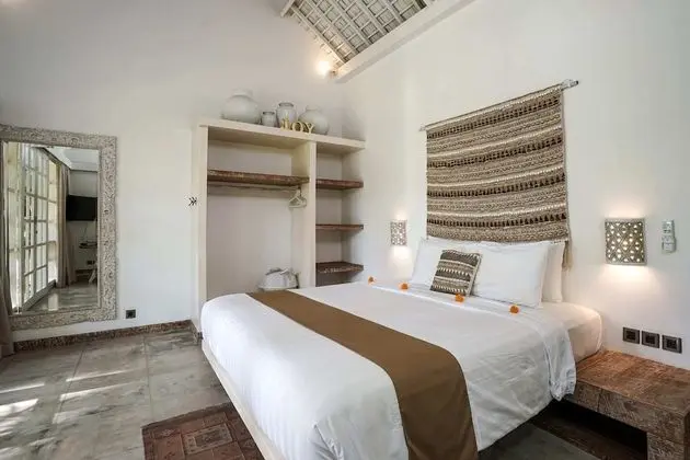 Basic Villa, Birden Çok Yatak