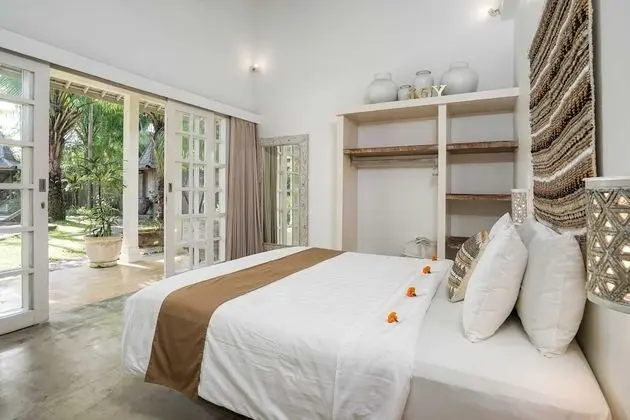 Basic Villa, Birden Çok Yatak