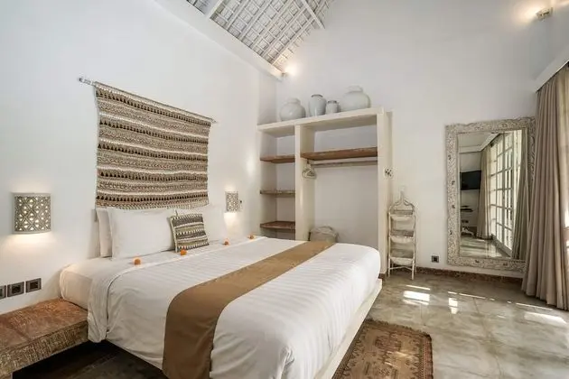 Basic Villa, Birden Çok Yatak