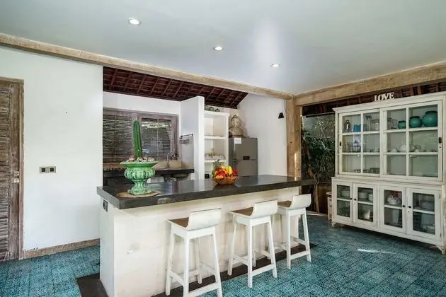 Basic Villa, Birden Çok Yatak