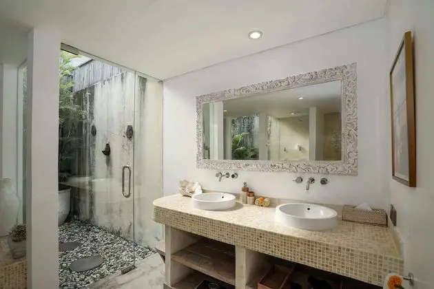 Basic Villa, Birden Çok Yatak