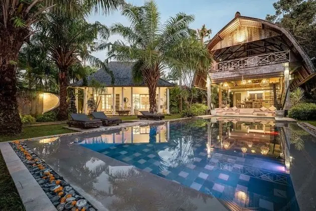 Basic Villa, Birden Çok Yatak
