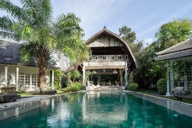 Basic Villa, Birden Çok Yatak