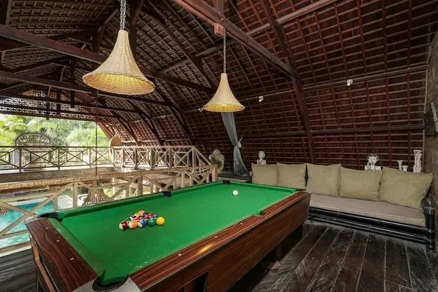 Basic Villa, Birden Çok Yatak