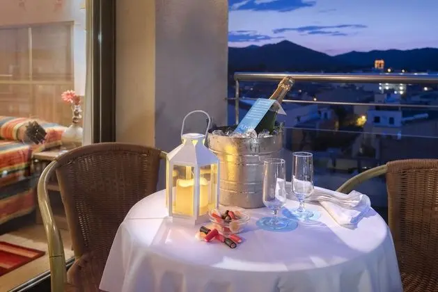 Standard Üç Kişilik Oda, Şehir Manzaralı (3 adults)