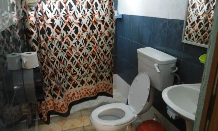 Üç Kişilik Oda