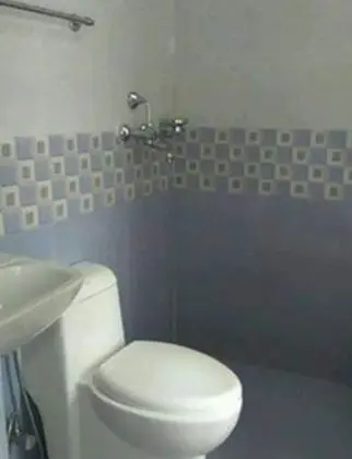 Basic Tek Büyük Yataklı Oda