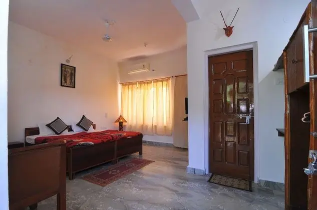 Deluxe Büyük Yataklı Tek Kişilik Oda, 1 Çift Kişilik Yatak, Özel Banyo, Zemin Kat