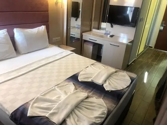 Standard Tek Büyük veya İki Ayrı Yataklı Oda
