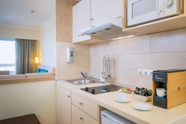 Deluxe Apart Daire, Bahçe Manzaralı