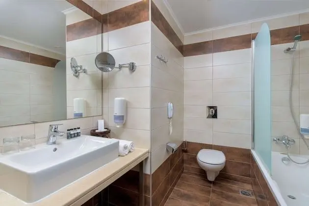 Deluxe Apart Daire, Bahçe Manzaralı