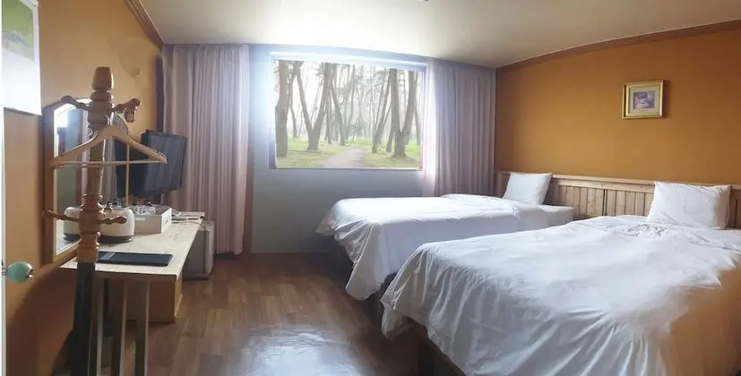 Basic İki Ayrı Yataklı Oda