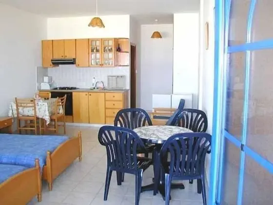 Stüdyo, Deniz Manzaralı