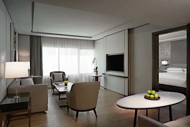 Suit One Bedroom