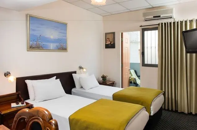 Tek Büyük Yataklı Oda