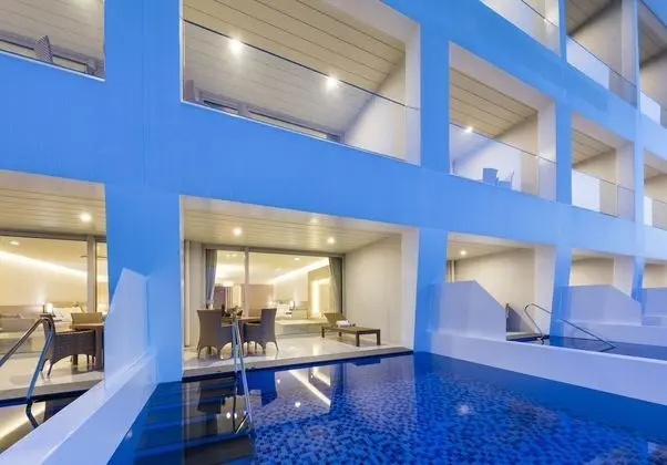 İki Ayrı Yataklı Oda, Teras, Okyanus Manzaralı (Infinity Pool, No single traveler)