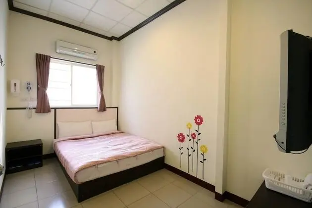 Basic Tek Büyük Yataklı Oda, Ortak Banyo