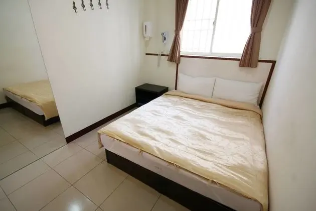 Basic Tek Büyük Yataklı Oda, Ortak Banyo