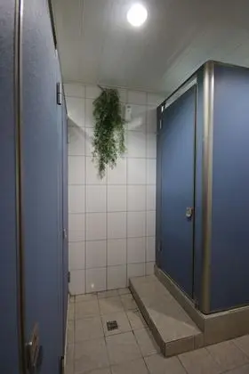 Basic Tek Büyük Yataklı Oda, Ortak Banyo