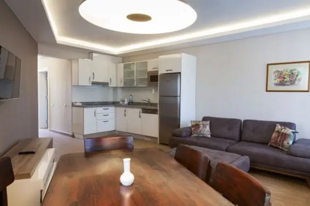 Suite, Bahçe Manzaralı