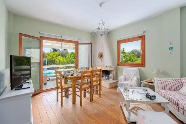 Villa, 5 Yatak Odası, Kişiye Özel Havuzlu, Deniz Manzaralı