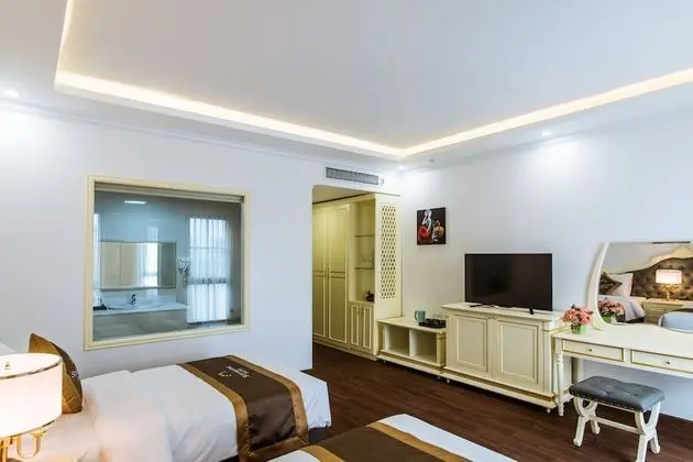 Deluxe Üç Kişilik Oda