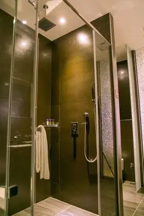 Luxury İki Ayrı Yataklı Oda