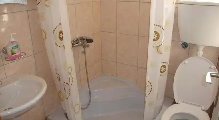 Tek Büyük Yataklı Oda, Balkon (Private Bathroom)